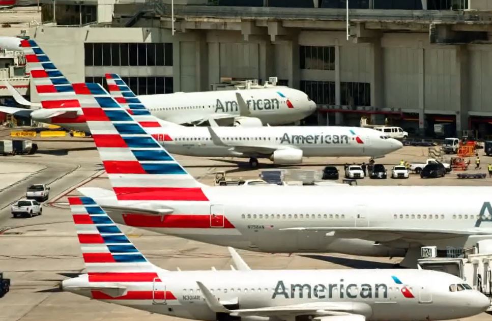 American Airlines' Pilot Union Demanded Trading Cards as Part of Negotiations, The Story Is Exactly as Good as It Sounds